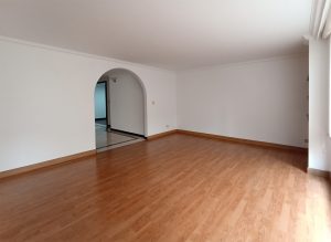 IMG_20220307_160802 living room